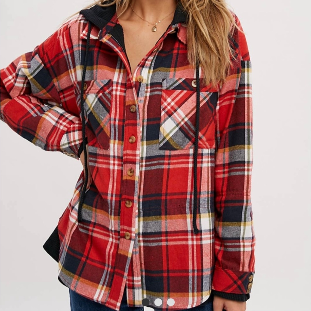 Bluivy Red and Black Plaid Button-Up Shirt With Hood, Size Medium